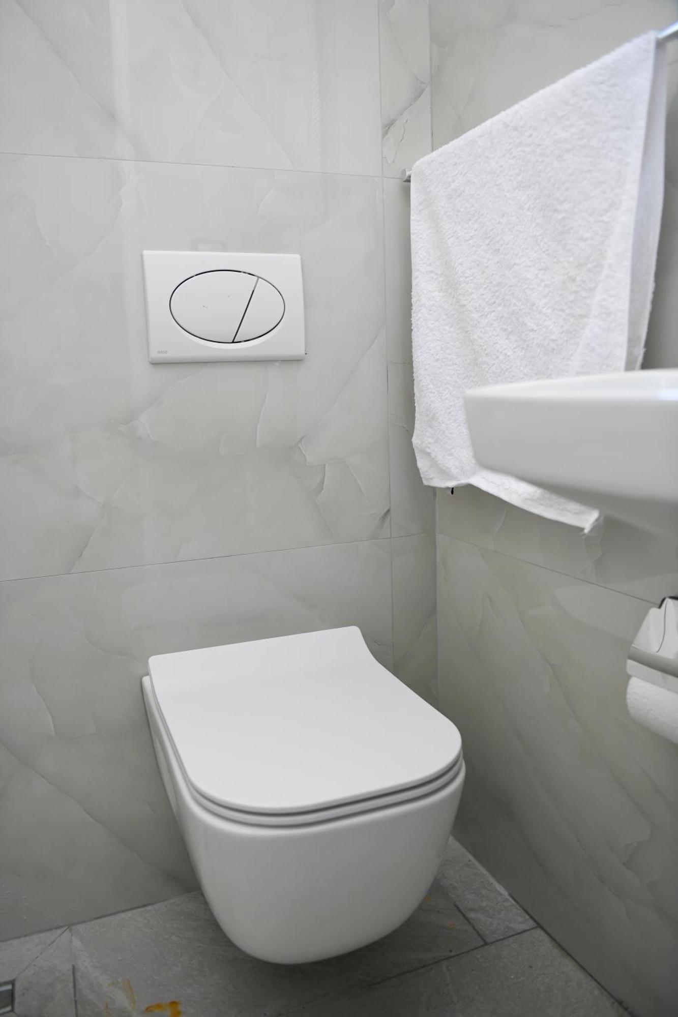 Hotel Villa Edis Berat Buitenkant foto
